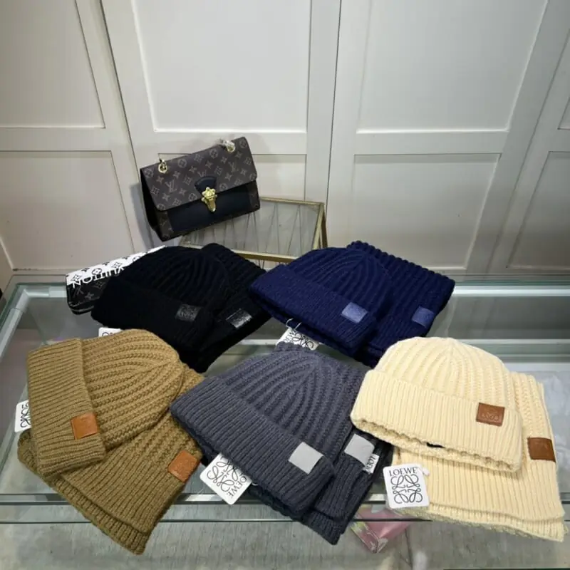 loewe hat and echapres set s_12610263